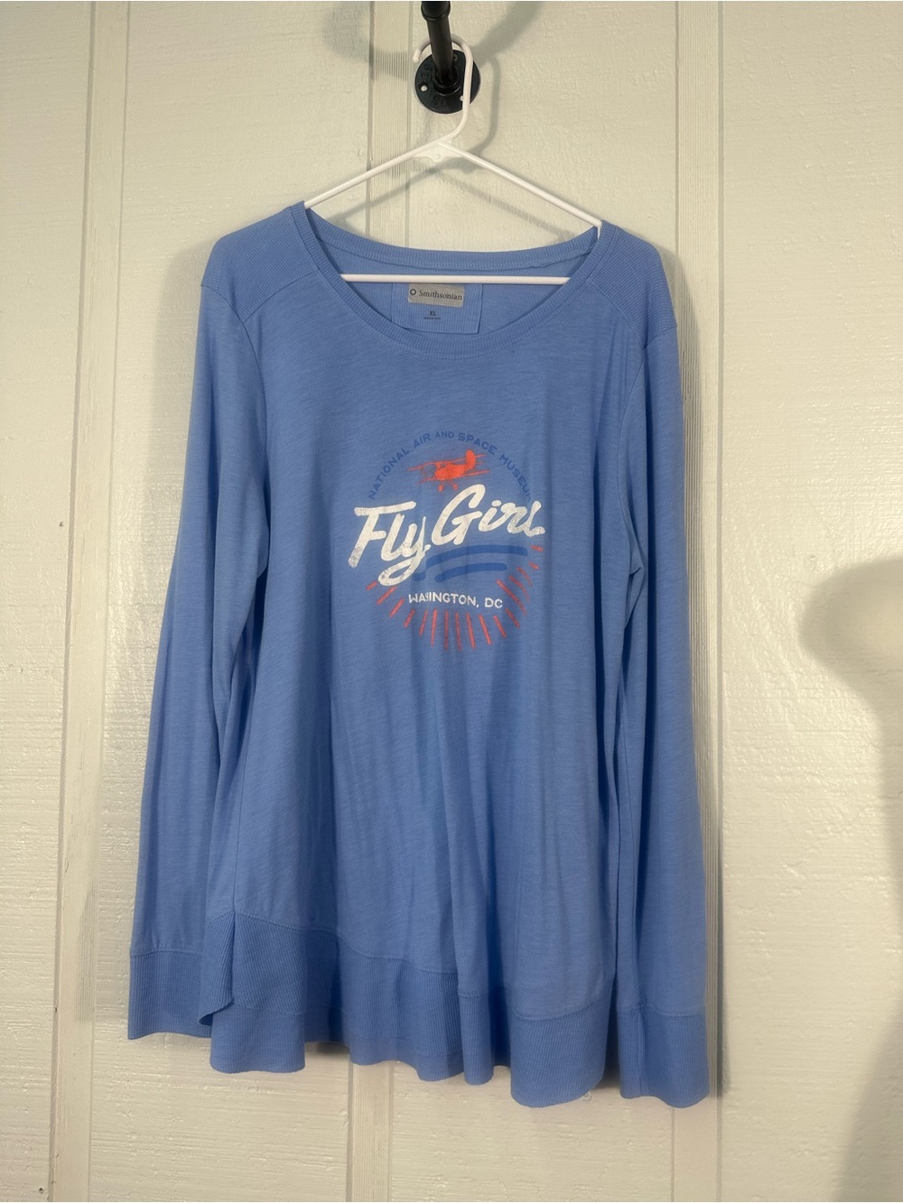 Smithsonian “ Fly Girl” Long Sleeve Waffle Tshirt Size XL EUC